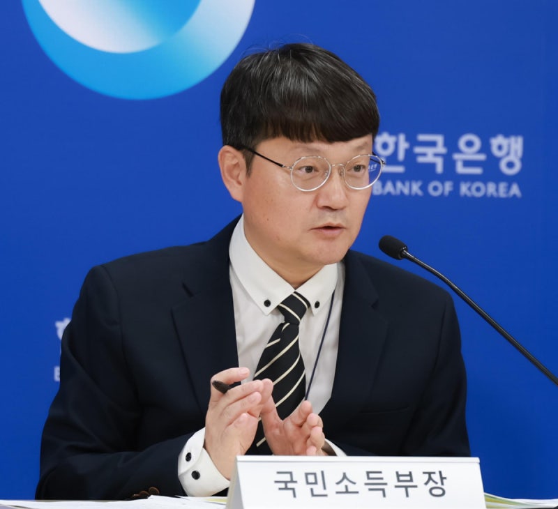 반도체 덕에 국민소득 급증…한은 "1인 소득 4만달러 시점 당겨질수도"
