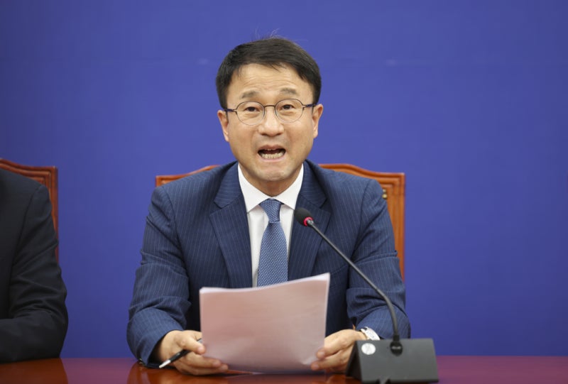 민주당 "국민의힘 26일까지 명단 안 내면 <b>18개 상임위</b> 독식" 최후통첩