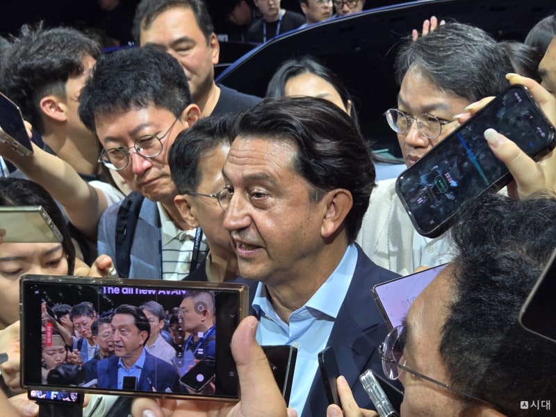 호세 무뇨스 현대차 사장 "중국 저가 공세, 고객 경험으로 대응"