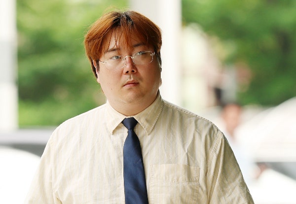 몰라보게 달라진 <b>유재환</b>, '<b>강제추행</b> 혐의' 항소심 기각…벌금 500만원