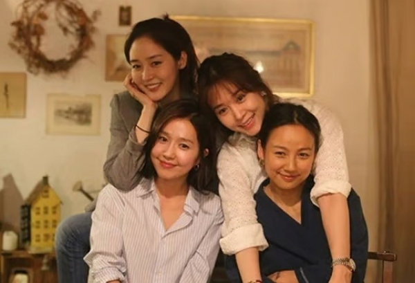 <b>핑클</b>, 21년 만에 <b>재결합</b>…'이효리·옥주현·이진·성유리' <b>완전체</b>