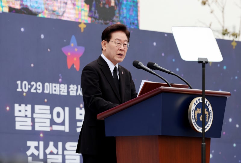 이 대통령 지지율 39% '하락 전환'…<b>민주</b>-<b>국힘 격차</b> 5%p