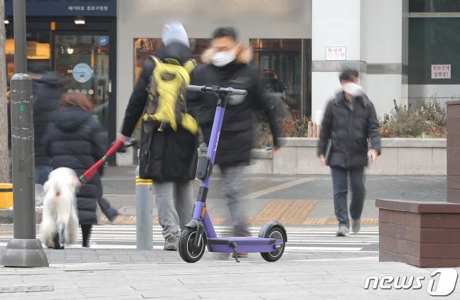 2021.1.12/뉴스1 © News1 이성철 기자