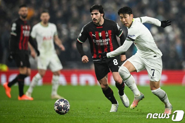 c罗梅西退场”热刺被淘汰UCL16强 拜仁击败PSG晋级8强