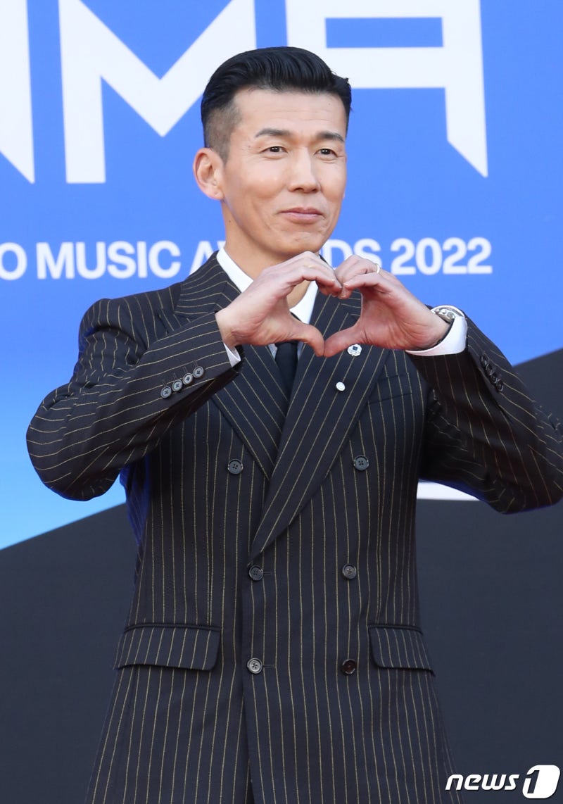 션, 춘천마라톤 풀코스 3시간37분7초 완주 성공… 4219만원 기부