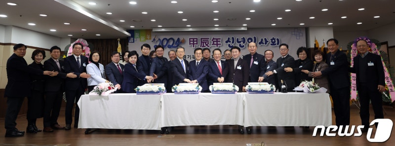 <b>경기북부</b>상공회의소 찾은 <b>김동연</b> “<b>경기북부</b>특별자치도 힘 모아 달라”