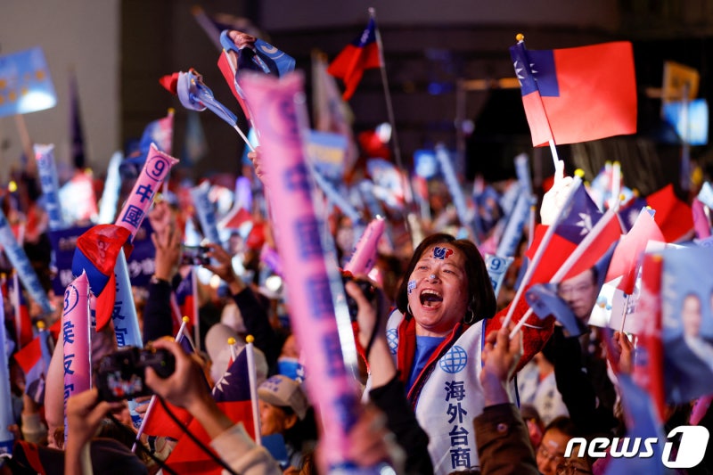 <b>친미</b>냐 친중이냐…오늘 미중 대리전 '<b>대만</b> 총통 <b>선거</b>'에 전세계 촉각