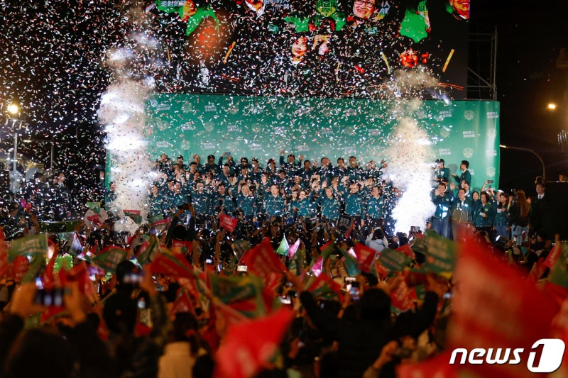 태평양 <b>섬나라</b> '<b>나우루</b>' <b>대만</b> 손절 후 中과 국교 수립(상보)