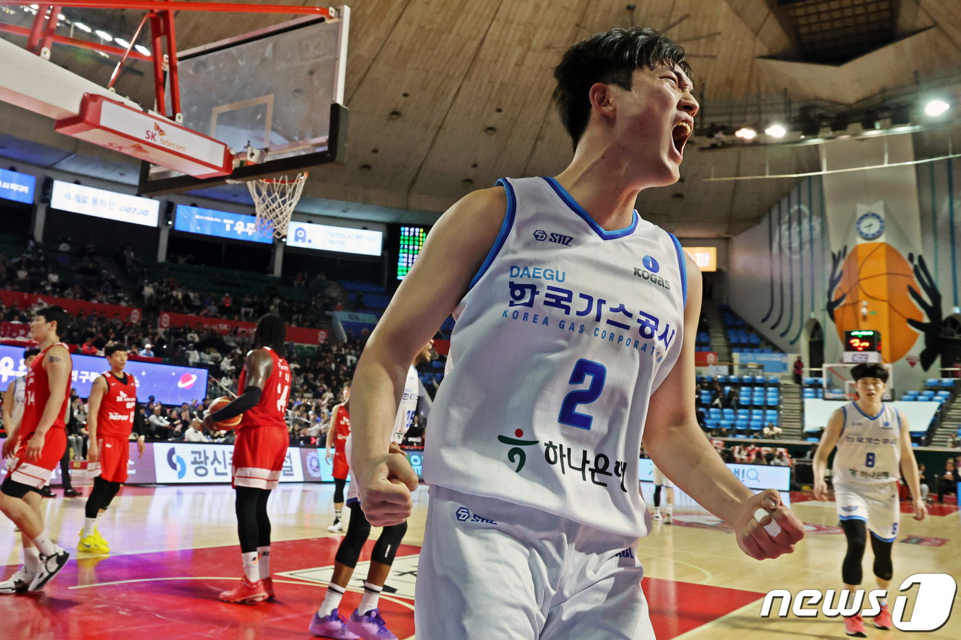 '3점슛 16개' <b>한국가스공사</b>, <b>선두</b> DB에 25점차 대승…단독 7위