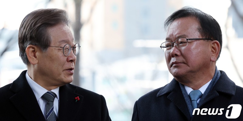 <b>정세균</b>·<b>김부겸</b> "<b>이재명</b>, 공천 객관성 훼손…국민께 죄인될 것"