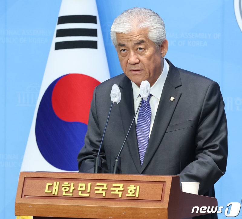 '단일화 반발' <b>이상헌</b> <b>의원</b>, 입장 표명