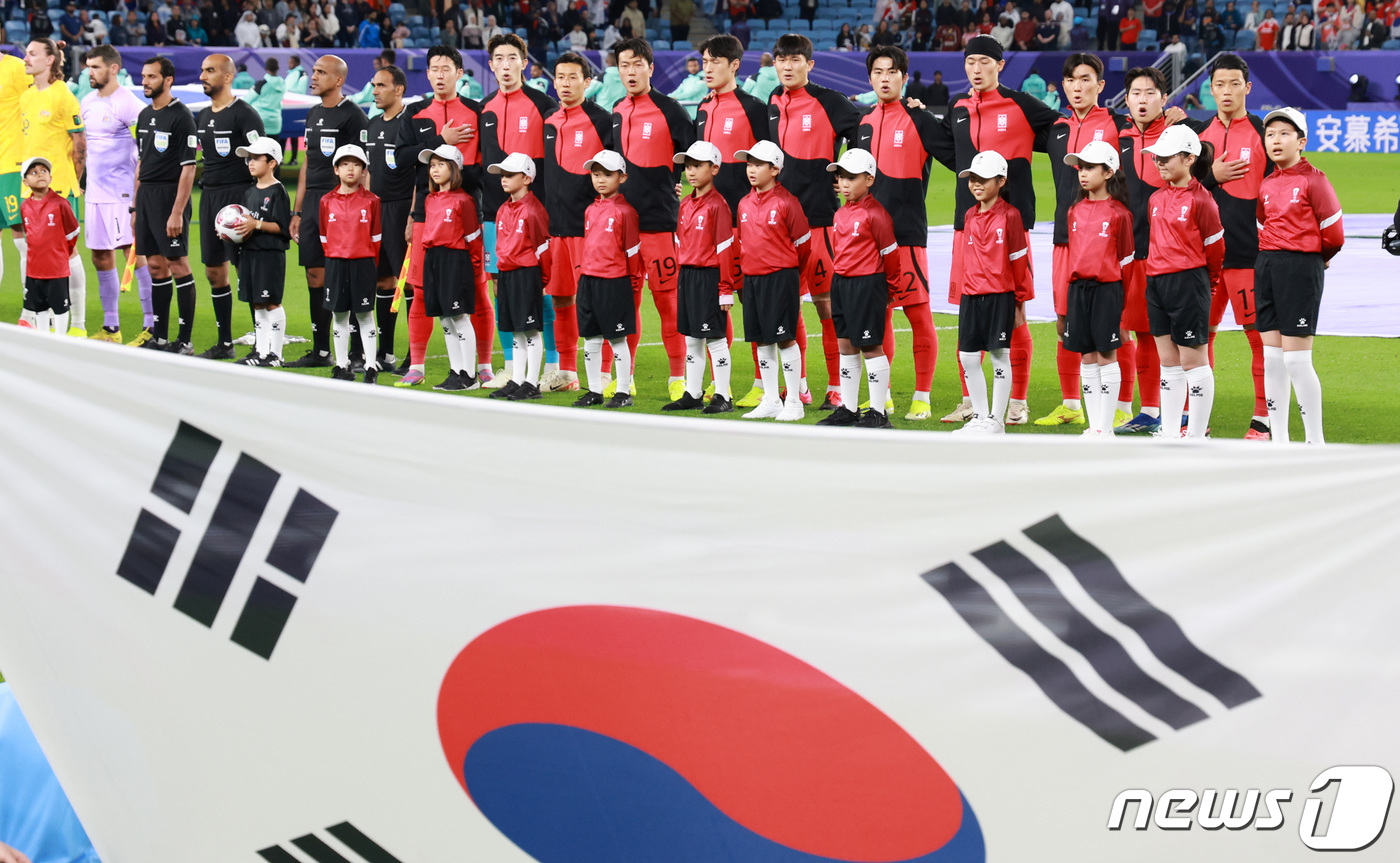 '<b>황선홍</b> 임시 체제' 축구대표팀, 3월 21일 오후 8시 서울서 <b>태국</b>과 격돌