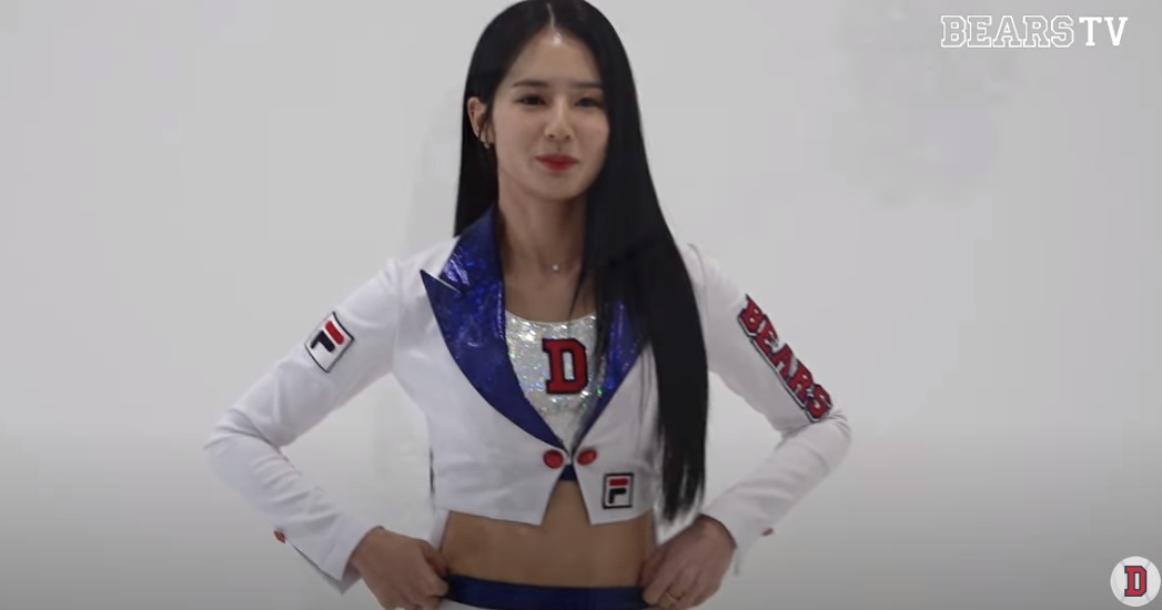 "야구로 치면 류현진 영입"…치어리더 <b>박기량</b>, <b>롯데</b> 떠나 <b>두산</b> 응원단 합류