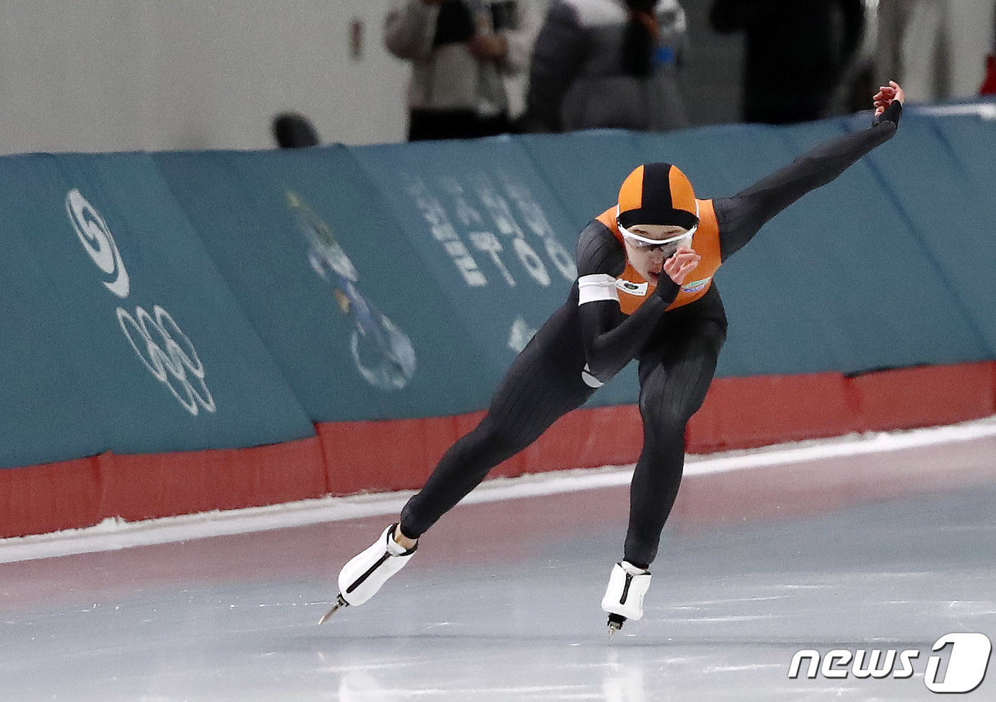 빙속 <b>김민선</b>, 세계<b>스프린트</b>선수권 <b>500m</b> 1차 레이스 3위