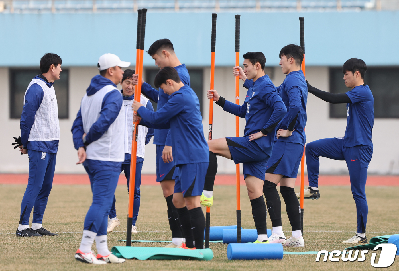 <b>황선홍</b>호 "10연속 올림픽 본선 자신, 일본 꺾고 <b>우승</b>하겠다"