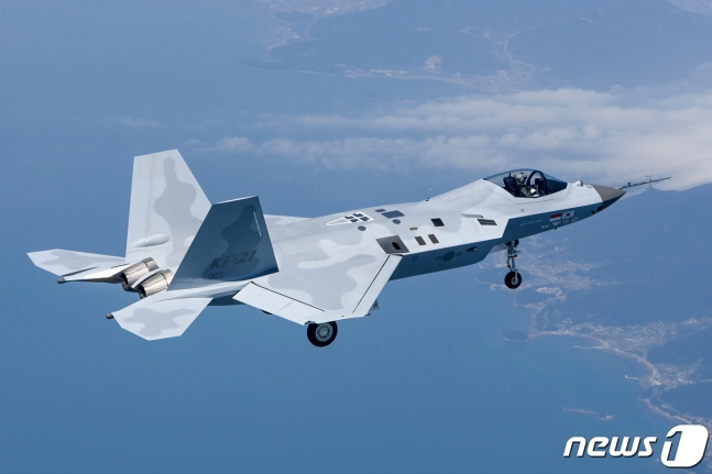 한국형 전투기 KF-21 '보라매'. (방위사업청 제공) 2023.5.16/뉴스1 ⓒ News1 신웅수 기자