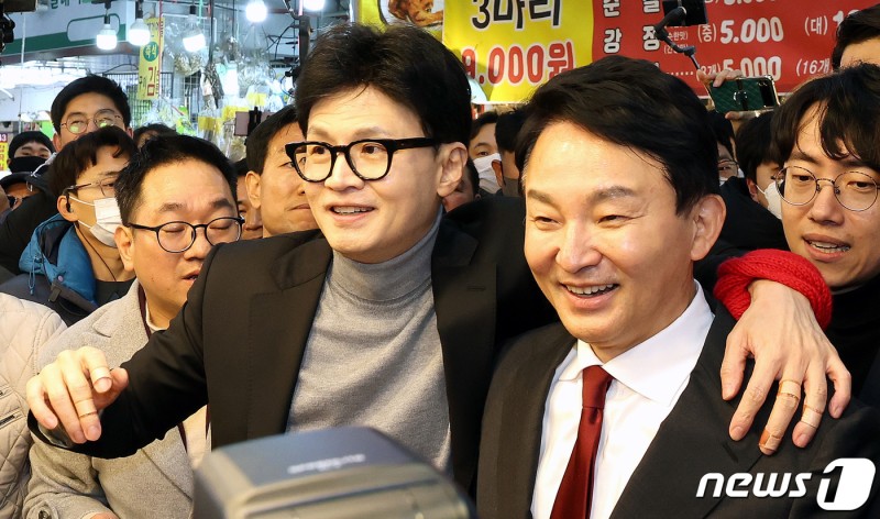 <b>한동훈</b>-<b>원희룡</b>, 어제 <b>만찬</b> 회동…두 잠룡 무슨 얘기 나눴나