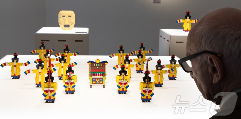<b>주불한국문화원</b> ‘<b>한국의</b> 놀이’ 특별전… 레고로 보는 <b>한국의</b> 전통 문화