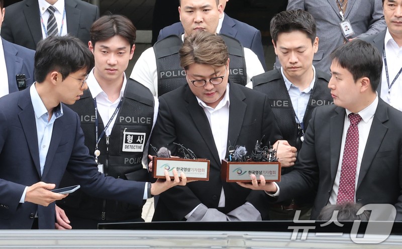 '음주 뺑소니' 김호중, 사고 보름 만에 구속…"증거인멸 우려"