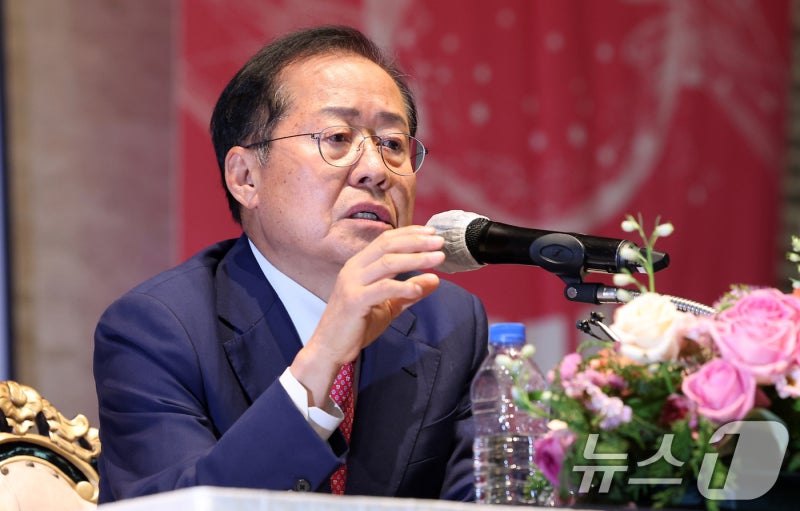 <b>홍준표</b>, <b>한동훈</b> '지구당 부활' 구상에…"정치개혁 반하는 것"