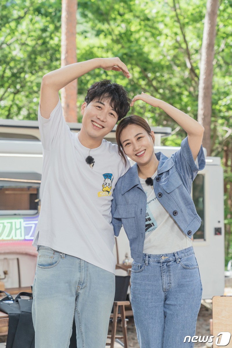 <b>장윤정</b>-도경완, 나인원한남 팔고 120억 '전액 현금' 펜트하우스 샀다