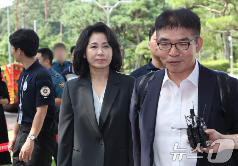 '법카로 식사제공' <b>김혜경</b> 벌금 300만원 <b>구형</b>…검찰 "죄질 중해"(종합)