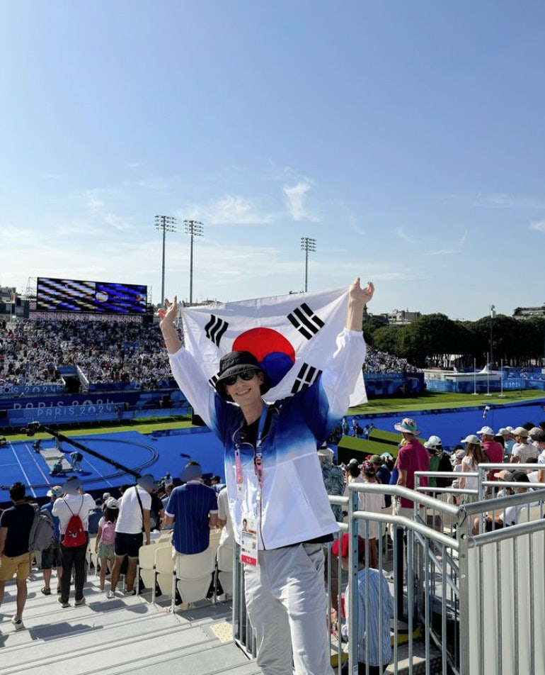 '악플 고충' <b>파비앙</b>, 韓 양궁 남자단체 금메달에 "휴 <b>살았다</b>"