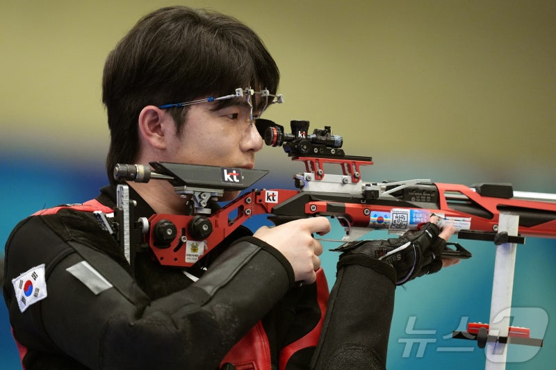 <b>박하준</b>, 남자 50m 소총3자세 본선서 최하위…<b>결선</b>행 좌절 [올림픽]
