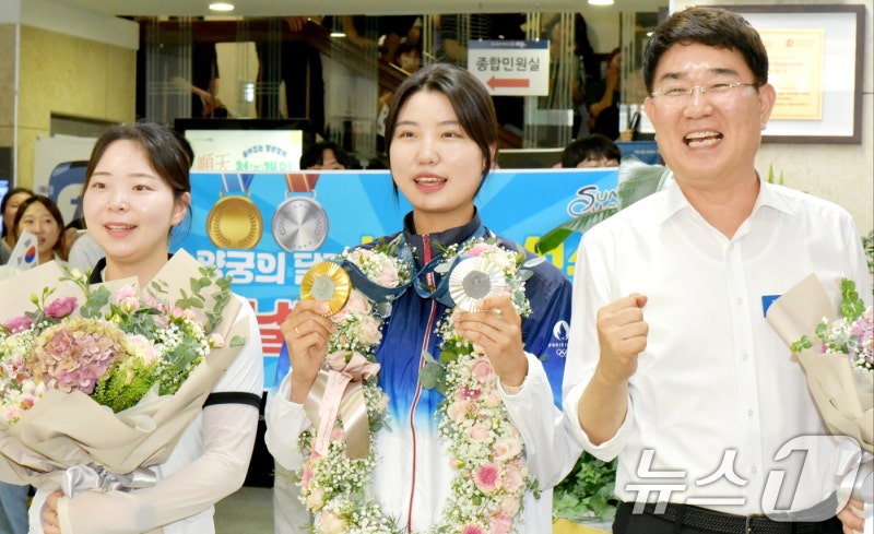'금의환향' 女양궁 <b>남수현</b> "언니들과 금메달 딴 순간, 잊지 못해"