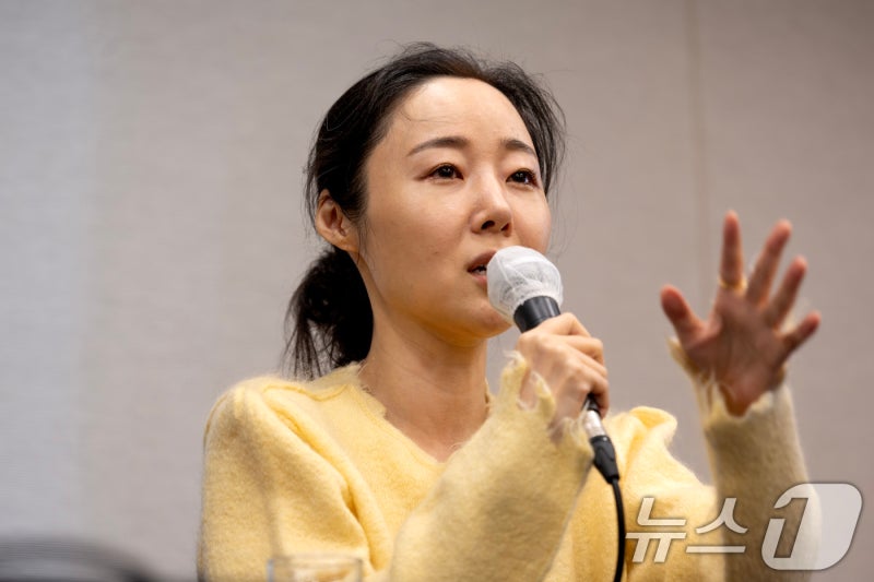 <b>민희진</b> 측 "<b>하이브</b> 주주간계약 <b>효력</b> 살아 있어…풋옵션도 그대로"