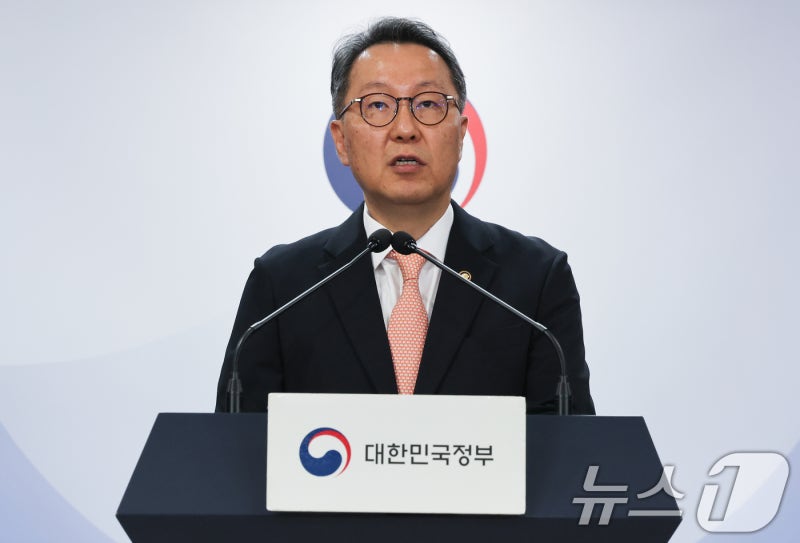 4일 <b>응급실</b>에 <b>군의관</b> 15명…9일부터 공보의 포함 235명 배치