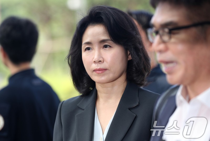檢, '경기도 <b>법카 유용</b> 의혹' <b>김혜경</b> 오후 2시 소환 (종합)