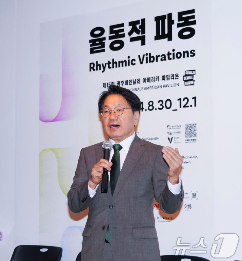 <b>강기정</b> 광주시장, 아메리카 <b>파빌리온</b> 개막 축하