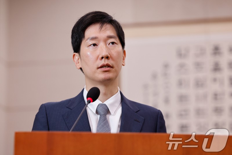 '<b>임성근</b> 구명 로비 의혹 제보' <b>김규현</b> 변호사 <b>경찰</b> 소환 조사