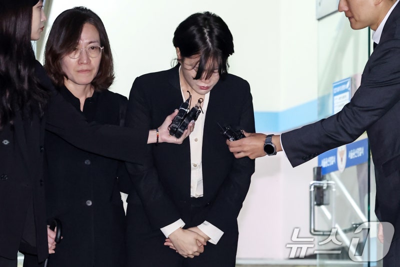 <b>경찰</b>, '<b>불법</b> 숙박업 의혹' <b>문다혜</b> 입건 전 조사