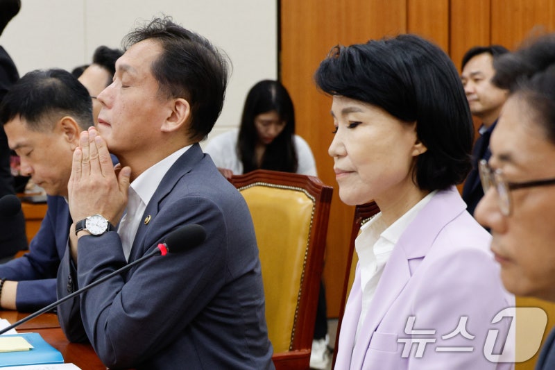 'MBC 방문진 이사 <b>임명</b>' <b>집행정지 유지</b>…방통위 항고 기각(2보)