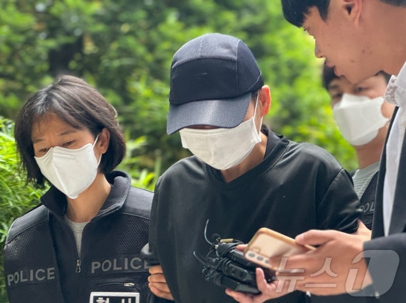 교회서 숨진 '멍투성이' <b>여고생</b>…檢, <b>합창단장에 무기징역</b> 구형
