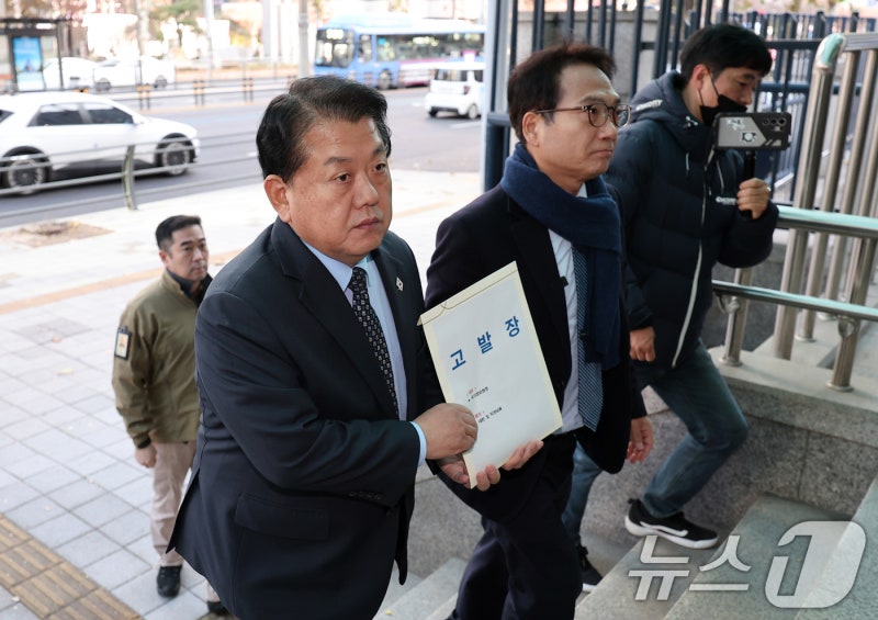 민주당, <b>내란죄</b>·직권남용혐의로 <b>조태용 국정원장</b> <b>고발</b>