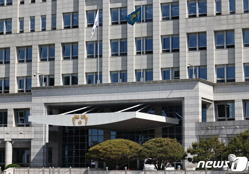 [단독] <b>공조</b>본, <b>대통령</b>실 경호처 서버 <b>압수수색</b> 시도