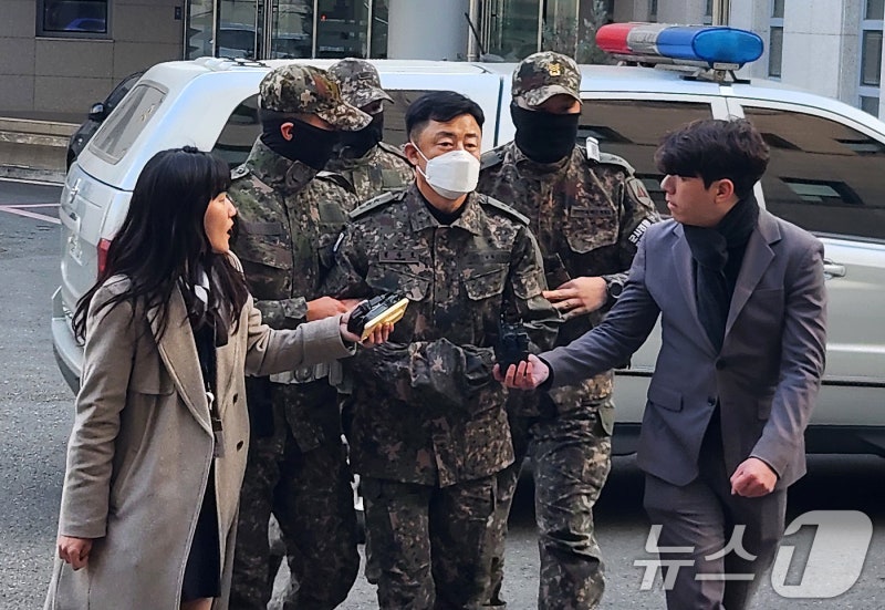 '계엄 사전 모의' <b>문상호 정보사령관</b> 구속(2보)