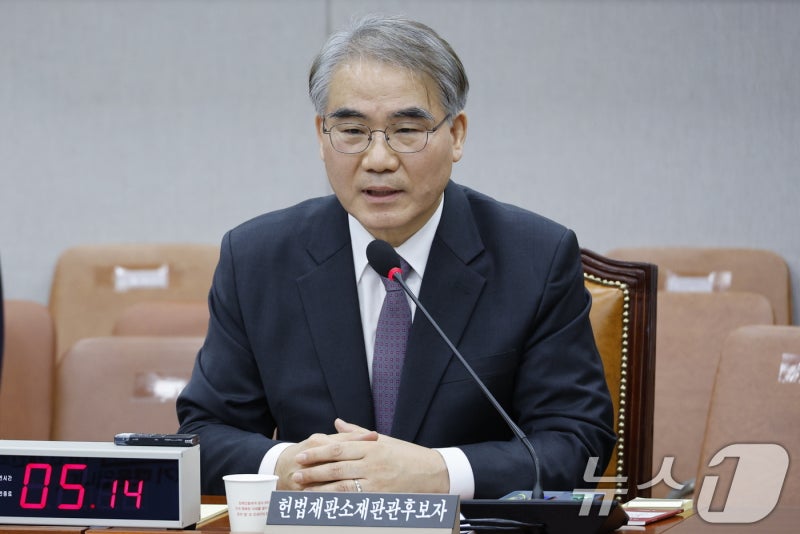 <b>조한창</b> "<b>부정선거</b> 주장 동의 안해…계엄 때 전시·사변 아냐"