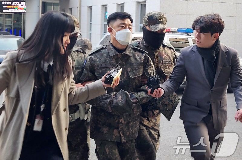 검찰, '실탄 지시' <b>문상호 정보사령관 구속 기소</b>(2보)