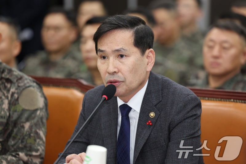 내란혐의 <b>국조특위</b> 답변하는 <b>김선호</b> 장관 <b>직무대행</b>