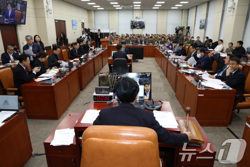 [속보]<b>내란 국조특위</b>, 청문회 <b>윤석열</b> 증인 채택