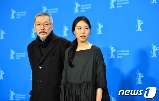 홍상수 아내 "<b>김민희</b> 임신? 전혀 몰랐다…전화해줘 감사"