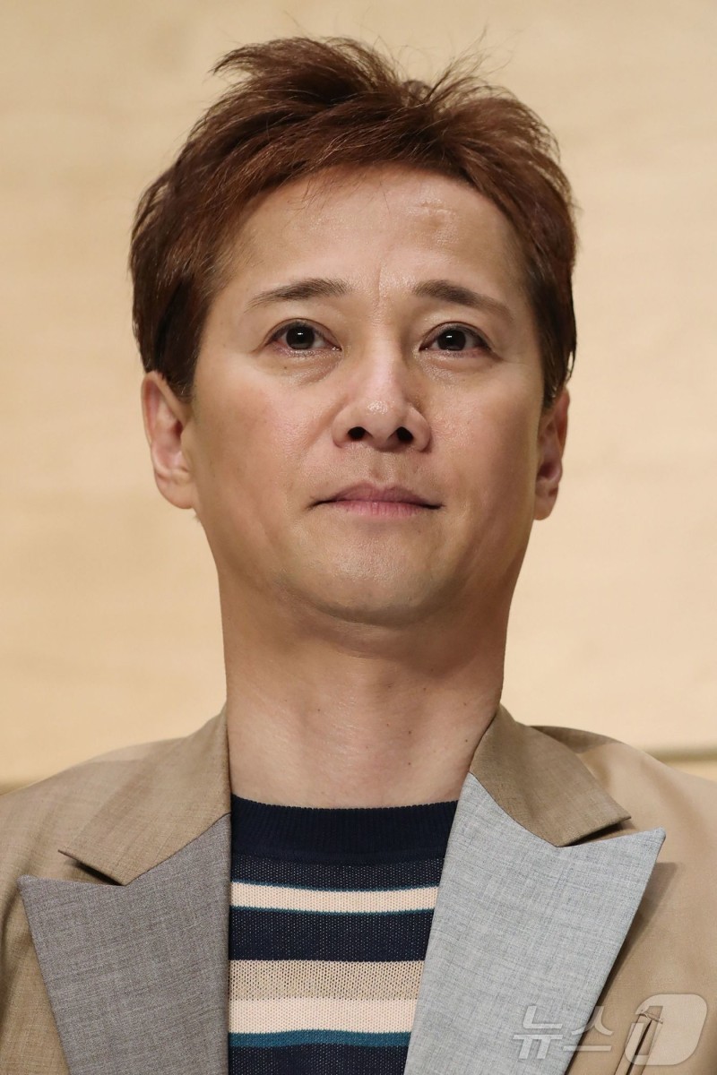 '후지TV <b>성상납</b>' 日 SMAP 전 <b>리더</b> <b>은퇴</b> 선언…"이런 이별 미안"