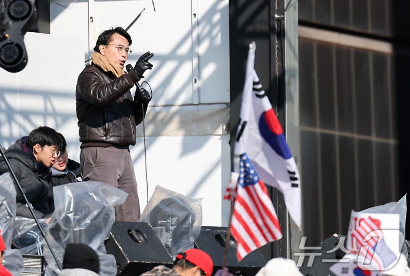 '尹 호위무사' <b>윤상현</b>·<b>김민전</b>, 오늘 구치소 <b>면회</b> 간다