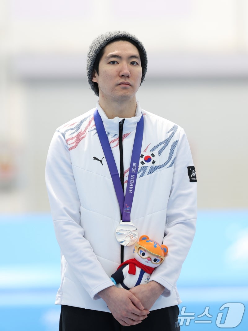 <b>차민규</b>, 하얼빈 AG 빙속 <b>1000m 은메달</b>