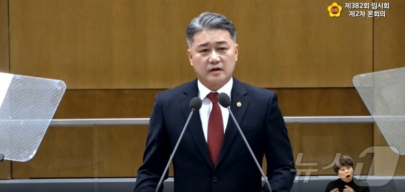 김정호 경기도의원 "<b>이재명</b>은 '뻔뻔', <b>김동연</b>은 '무능'"
