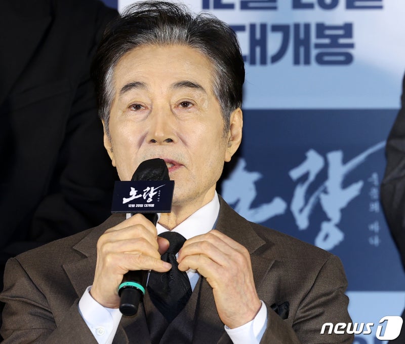 '<b>백윤식</b> 허위 고소' 前 <b>연인</b>, 항소심서 감형…<b>벌금</b> 700만원